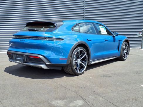 New 2025 Porsche Taycan 4 Cross Turismo image 28