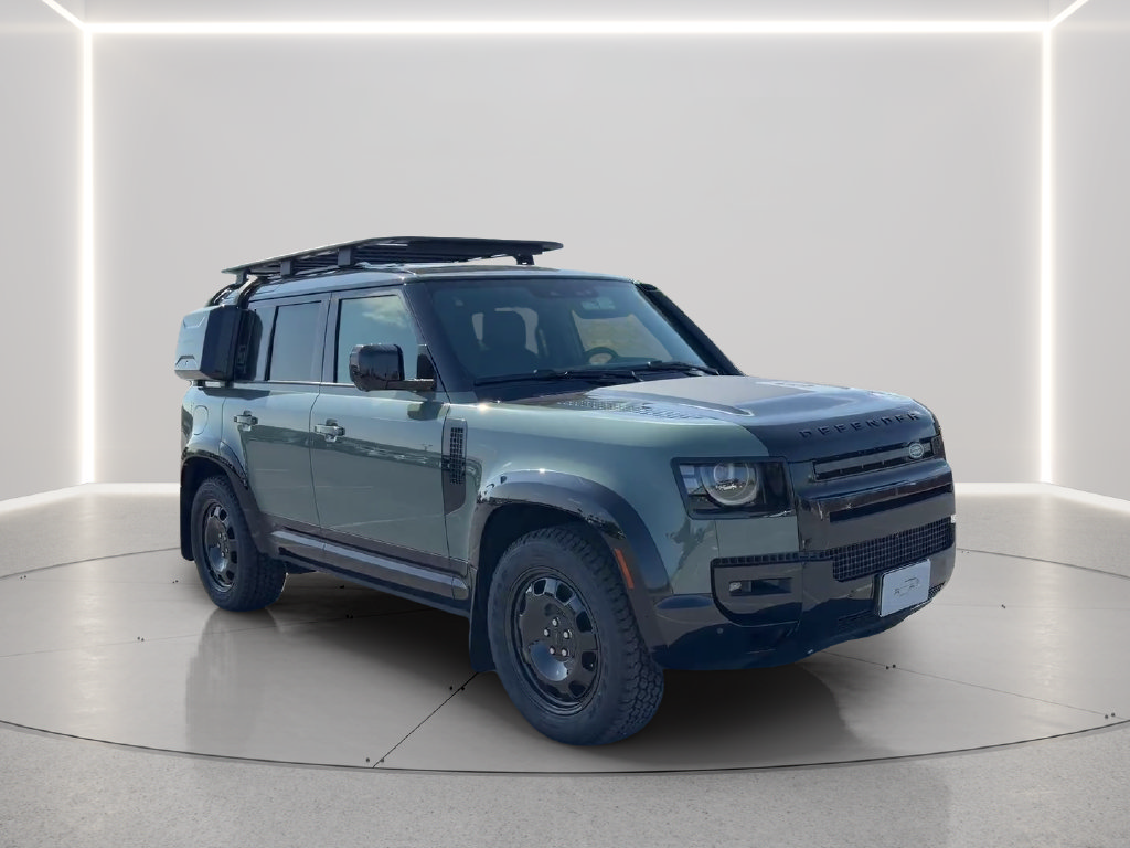 New 2026 Land Rover Defender 110 AWD/4WD image 3