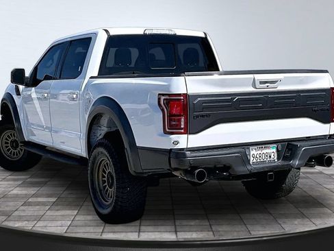 Used 2017 Ford F150 Raptor w/ Equipment Group 802A Luxury AWD/4WD image 21