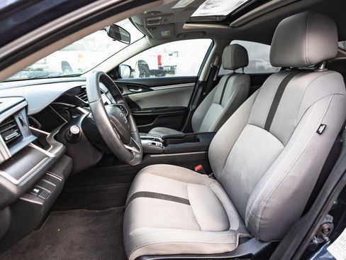 Used 2017 Honda Civic EX-T image 19