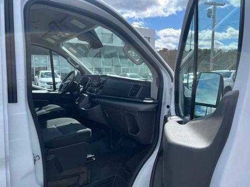 Used 2024 Ford Transit 250 Low Roof w/ Exterior Upgrade Package image 10