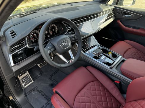 New 2026 Audi SQ7 Prestige AWD/4WD image 18