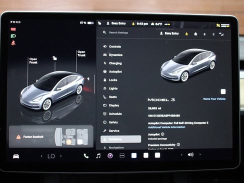 Used 2023 Tesla Model 3 Standard Range image 25