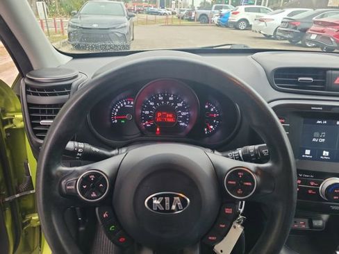 Used 2018 Kia Soul w/ Convenience Package image 18