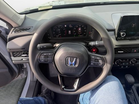 New 2025 Honda Accord SE image 10