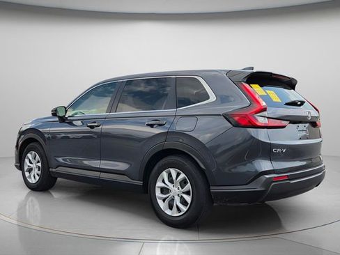 Used 2025 Honda CR-V LX image 4