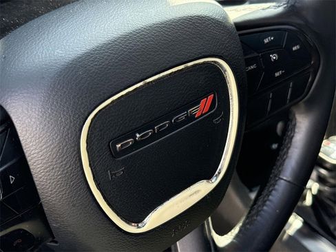 Used 2020 Dodge Charger SXT w/ Blacktop Package image 28