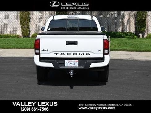 Used 2022 Toyota Tacoma SR AWD/4WD image 5