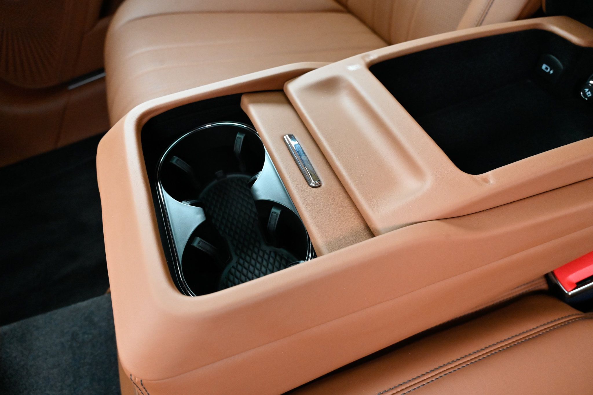 Used 2022 Bentley Flying Spur V8 AWD/4WD image 41
