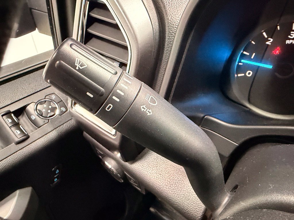 Used 2016 Ford F150 XLT w/ Equipment Group 302A Luxury AWD/4WD image 34