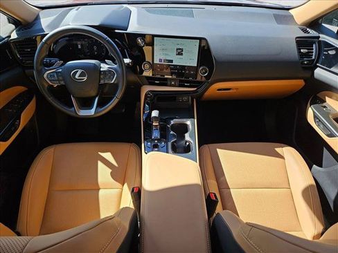 Used 2025 Lexus NX 250 FWD image 18