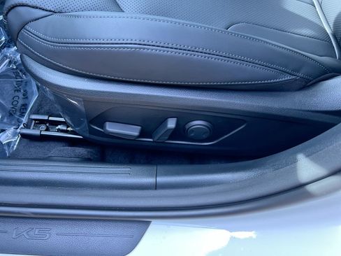 New 2026 Kia K5 EX image 15