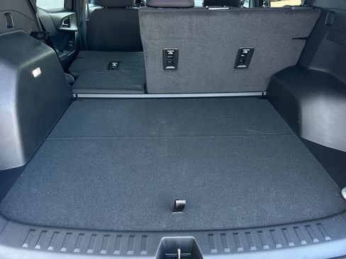 New 2026 Chevrolet Equinox LT w/ Safety and Technology Package FWD image 15