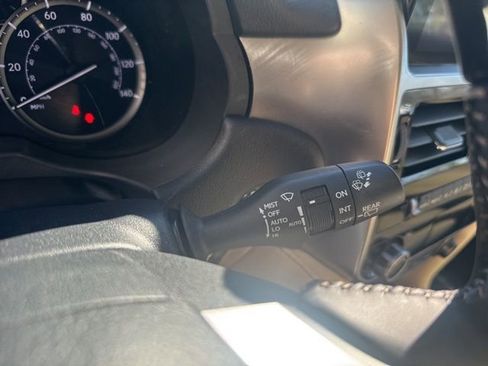 Used 2023 Lexus GX 460 Premium image 18