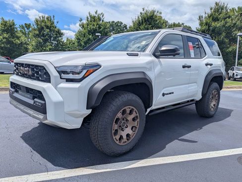 New 2026 Toyota 4Runner Trailhunter AWD/4WD image 5