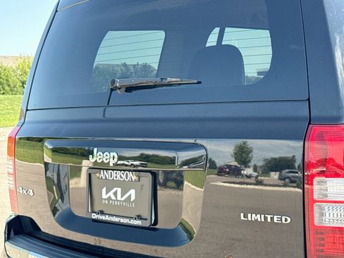 Used 2012 Jeep Patriot Limited AWD/4WD image 6