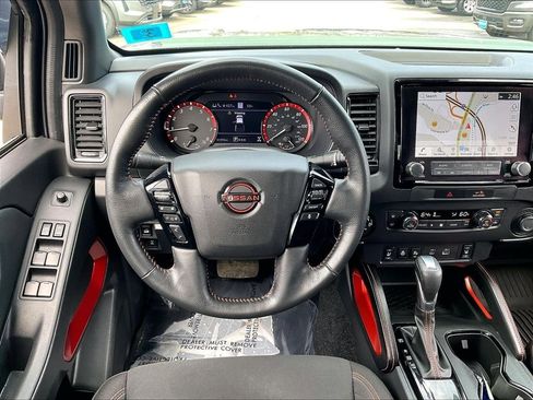 Used 2023 Nissan Frontier PRO-4X w/ Pro Convenience Package image 16
