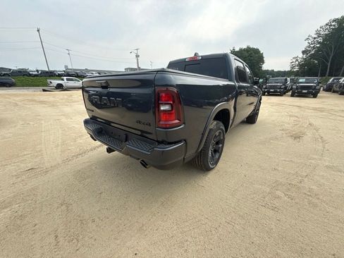 New 2026 RAM 1500 Big Horn AWD/4WD image 5