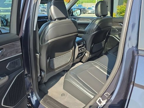 Used 2024 Jeep Grand Cherokee Limited 4xe AWD/4WD image 25