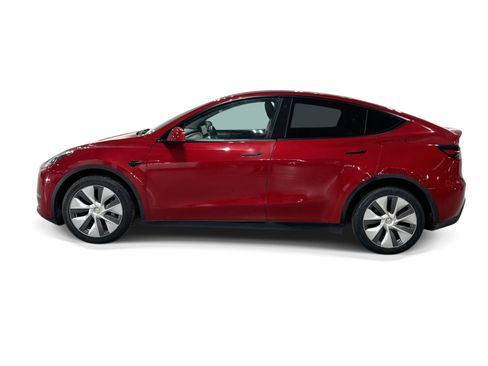 Certified 2023 Tesla Model Y Long Range AWD/4WD image 3