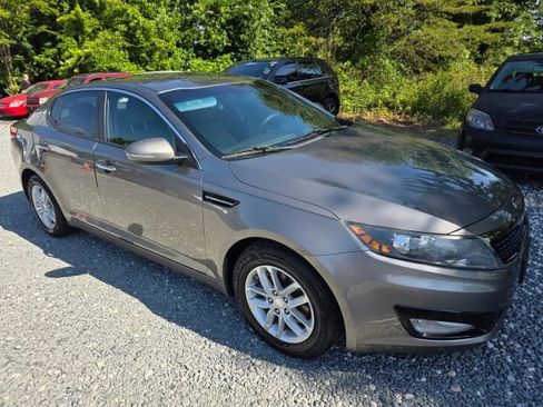 Used 2012 Kia Optima LX w/ Convenience Pkg FWD image 3