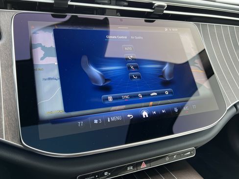 Certified 2025 Mercedes-Benz E 350 4MATIC Sedan image 29