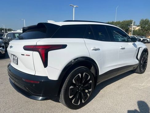 Used 2024 Chevrolet Blazer EV RS AWD/4WD image 3