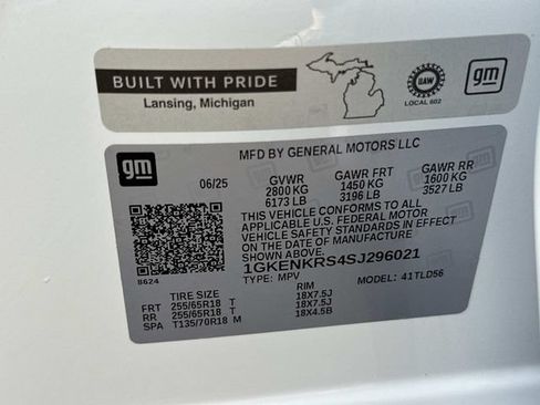 Used 2025 GMC Acadia Elevation FWD image 30