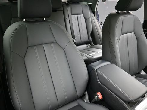 Certified 2025 Audi Q5 Premium Plus w/ Premium Plus image 15