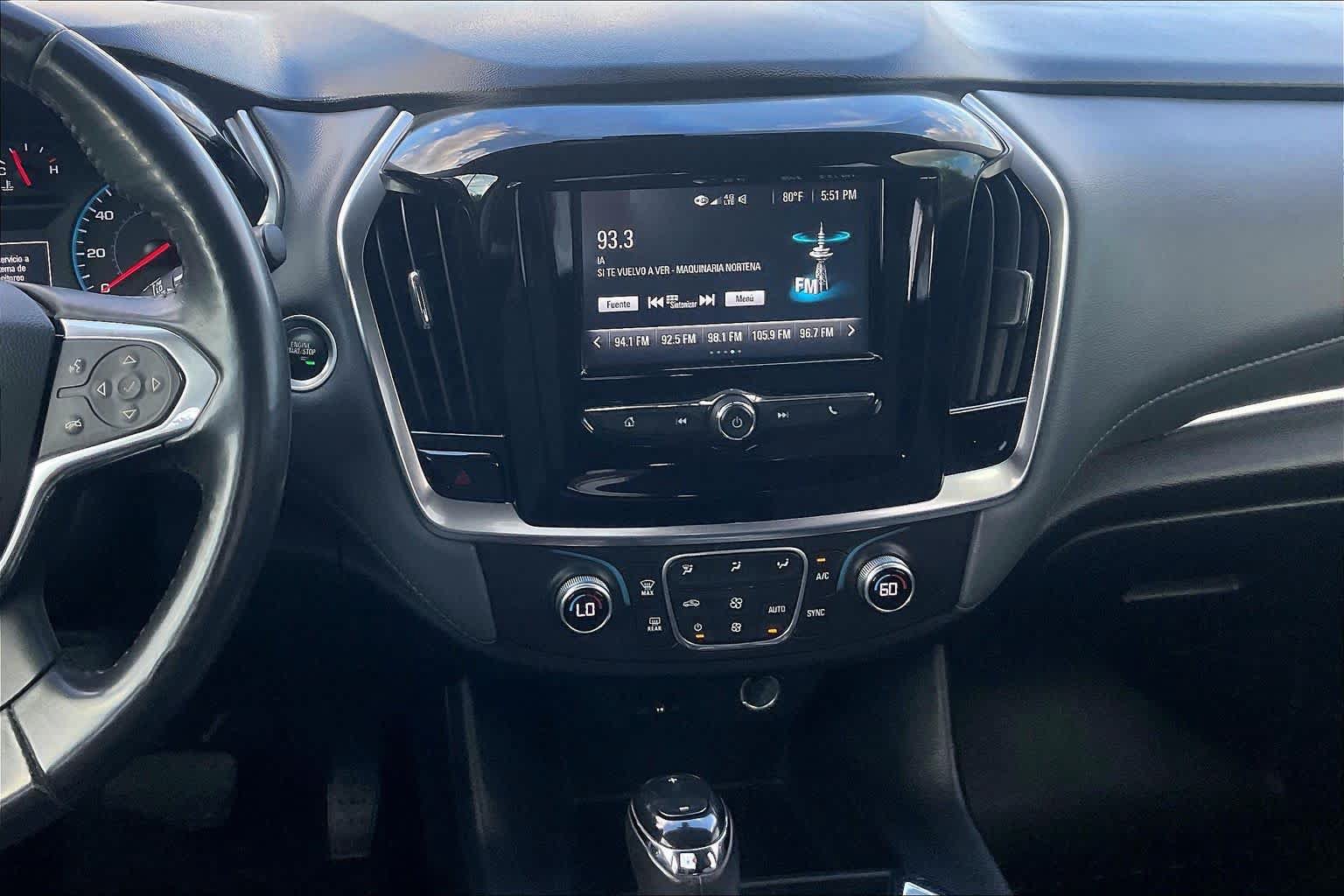 Used 2018 Chevrolet Traverse LT FWD image 7
