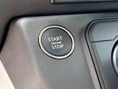 New 2026 Land Rover Defender 110 X-Dynamic SE AWD/4WD image 27