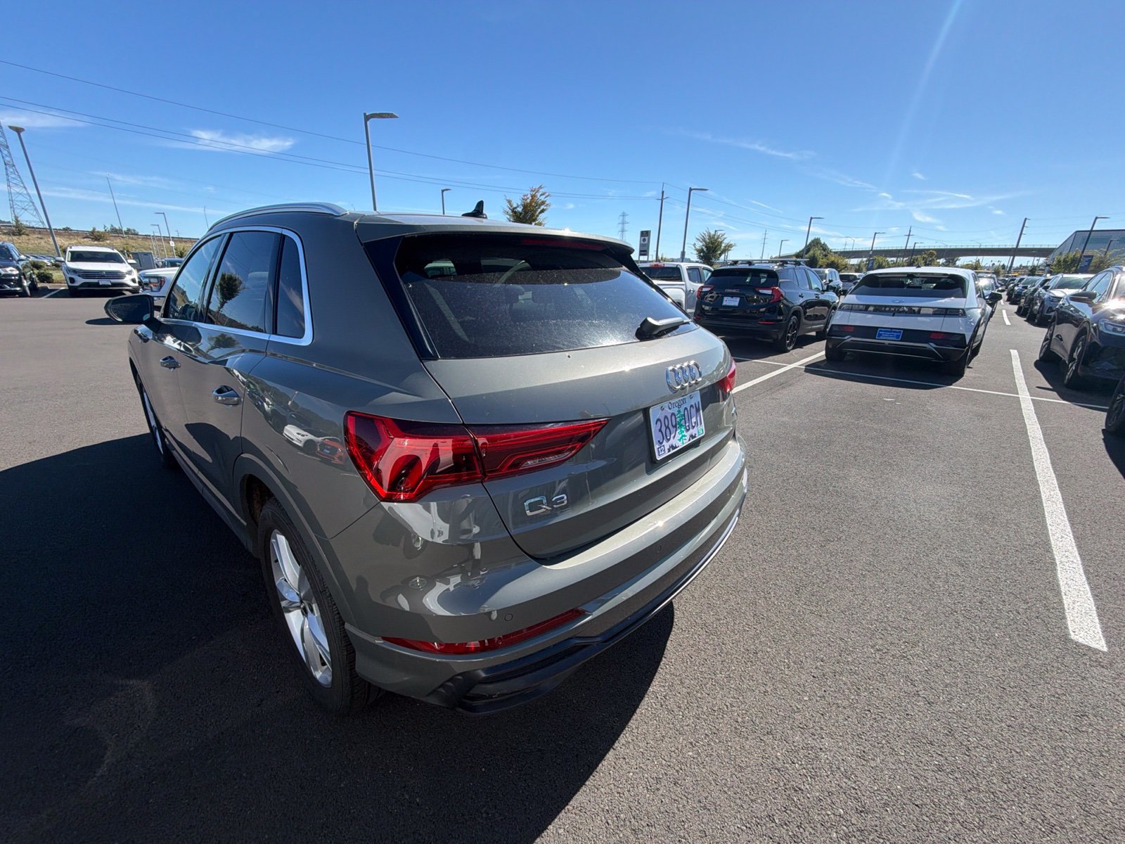 Used 2019 Audi Q3 2.0T Premium Plus AWD/4WD image 9