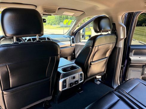 Used 2019 Ford F250 Lariat AWD/4WD image 12