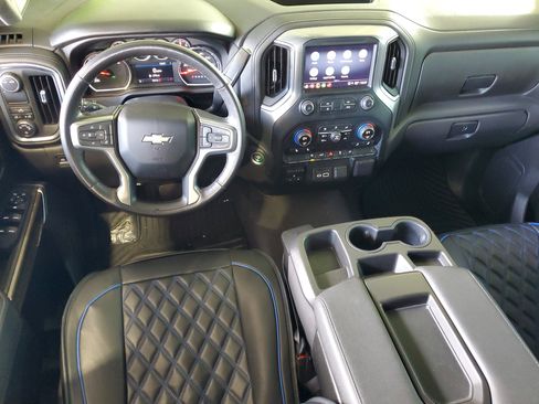 Used 2022 Chevrolet Silverado 1500 LT w/ All Star Edition Plus RWD image 11