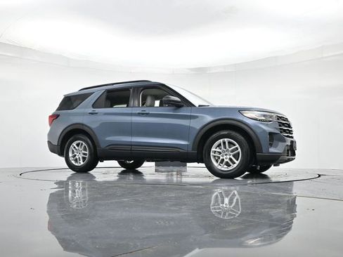 New 2026 Ford Explorer Active w/ Active Comfort Package image 34