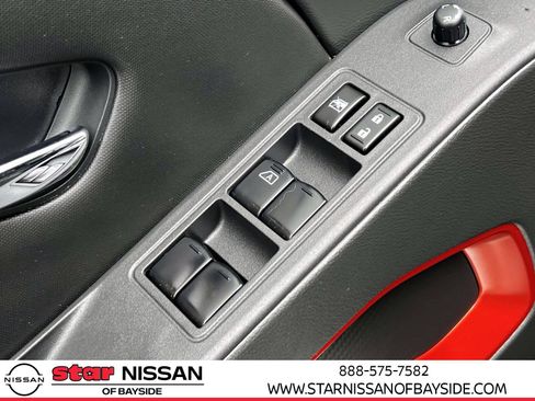 Used 2023 Nissan Frontier PRO-4X w/ Pro Convenience Package image 16