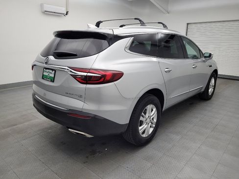 Used 2019 Buick Enclave Essence image 9