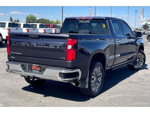 Used 2022 Chevrolet Silverado 1500 LTZ w/ LTZ Premium Package image 14