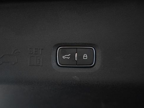 Used 2025 Ford Expedition Max Platinum image 19