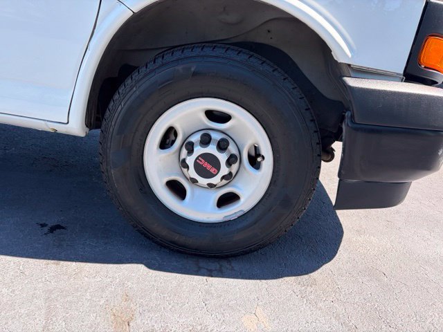 Used 2023 GMC Savana 2500 w/ Driver Convenience Package RWD image 8