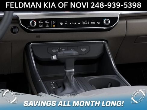 New 2026 Kia Carnival FWD image 24