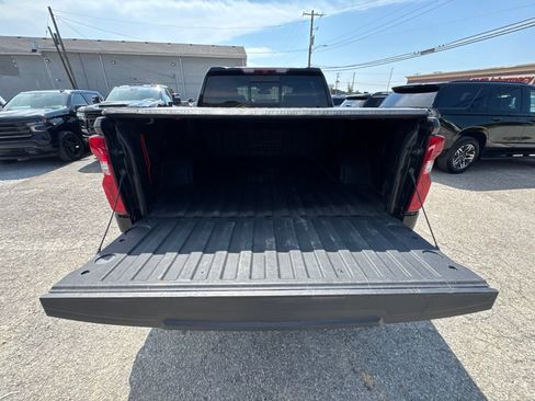 Used 2022 Chevrolet Silverado 1500 High Country w/ High Country Premium Package AWD/4WD image 30