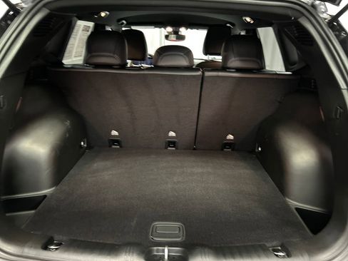 Used 2024 Jeep Compass Limited image 24