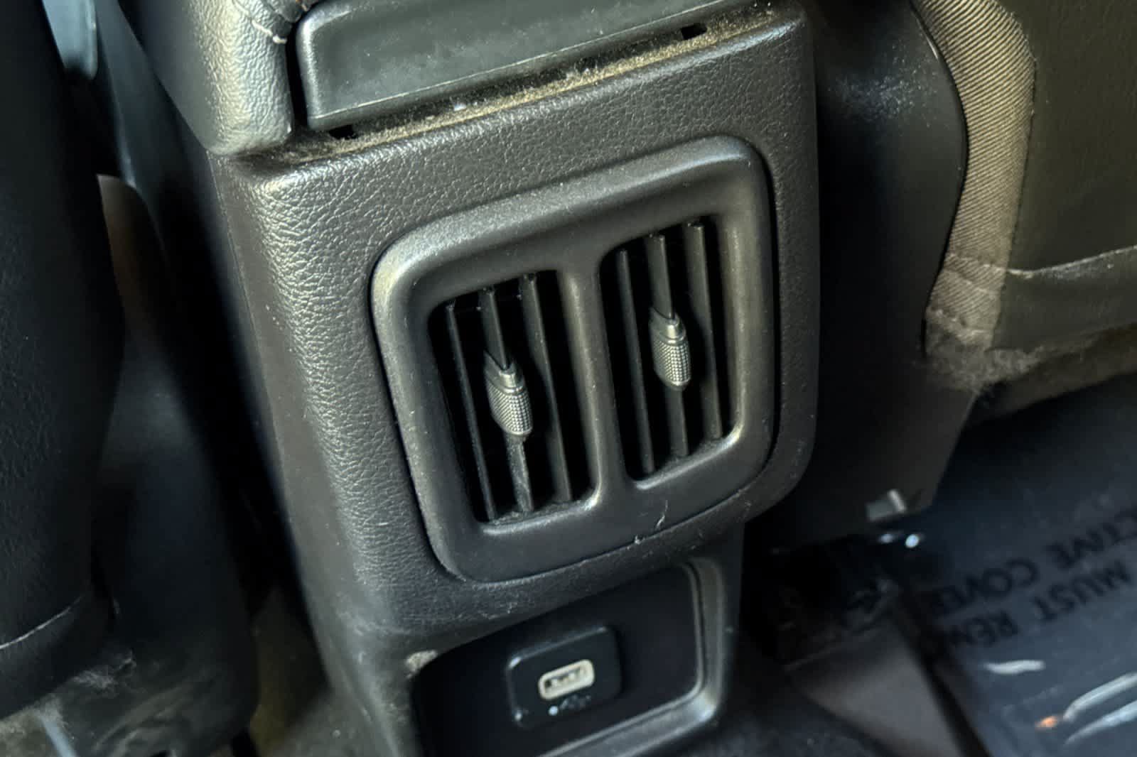 Used 2021 Jeep Compass Latitude FWD image 14