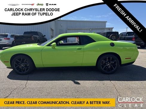 Used 2023 Dodge Challenger SXT w/ Plus Package image 10