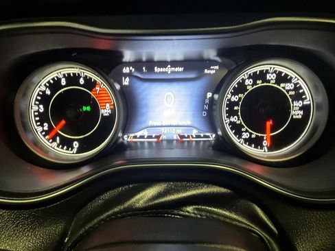 Used 2021 Jeep Cherokee Limited AWD/4WD image 6