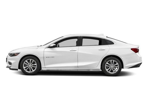 Used 2018 Chevrolet Malibu LT w/ Driver Confidence Package FWD image 7