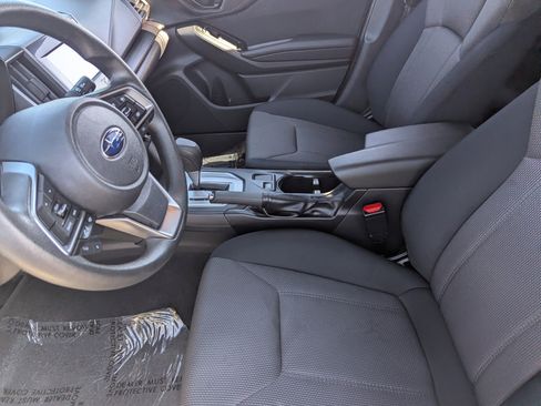 Certified 2023 Subaru Crosstrek 2.0i image 18