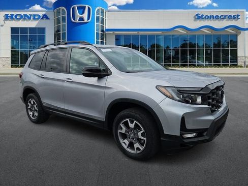Used 2022 Honda Passport TrailSport image 1