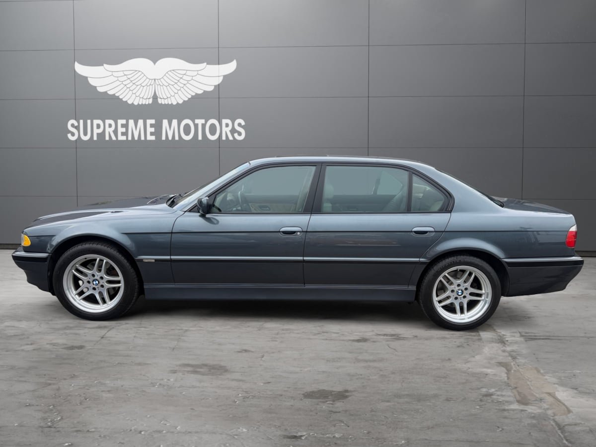 Used 2001 BMW 740iL RWD image 2